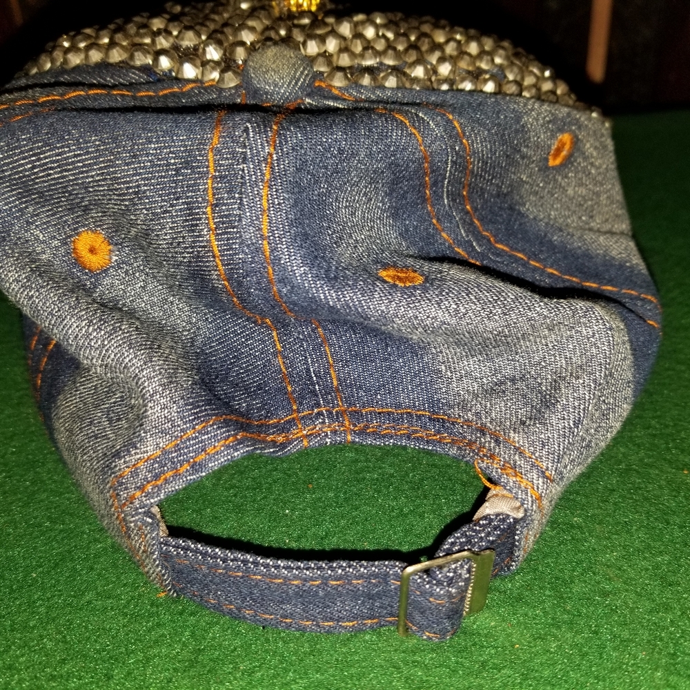 COPY - Hat - Picture 2 of 5